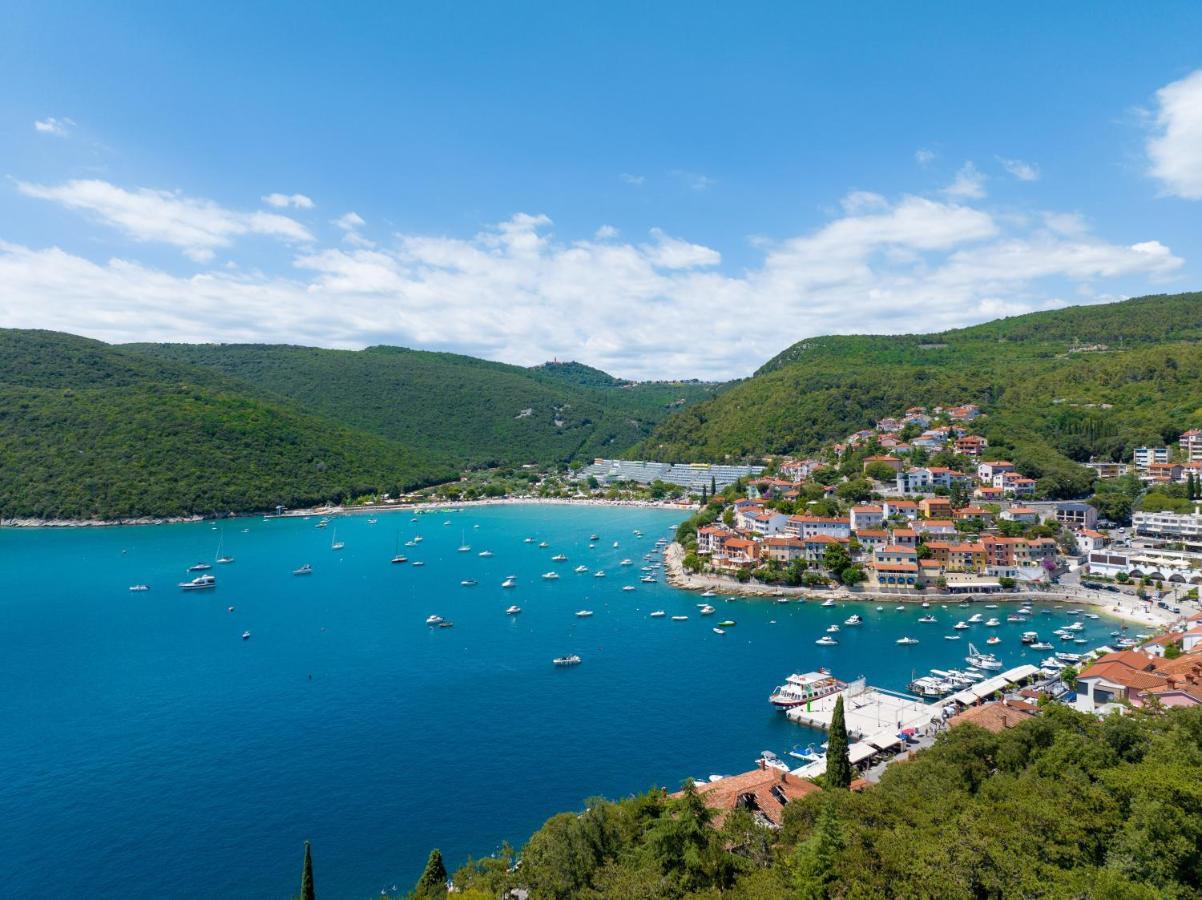 D&A Superior Apartman Rabac Bagian luar foto